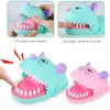 Andra leksaker Crocodile Teeth Toy Crocodile Bites Finger Dentist Game Jokes Lucky Pranks Childrens Toys Fun Holiday Party Family Gamesl240502