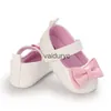 Erste Wanderer Neue 0-18 Monate Neugeborenes Mädchen Pink Kahaki weiße Pu Leder Prinzessin Schuhe Bowknot H240506