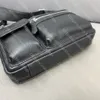 Klassisk mäns crossbody väska designer cowhide messenger väskor för män hög kvalitet läder axelväska svart stor kapacitet affär plånbok