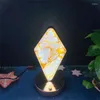Figurines décoratives Natural Yellow Fire Quartz hématoïde Rhombus Lampe de nuit Méditation Wicca Table Crystal Light For Kids Girls Room Decor