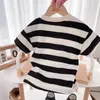 Shortsleeved Set Striped T -Shirt Shorts Boys Sommer Trendy Kostüm Babys Mode runde Nacken -Tracksuits Childrens Clothing 240430