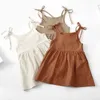 Sommer Kleinkindmädchen Kleid Feste Baumwollhülsen und Kinder Kinder Sundrücke Slip Mode Girls Kleidung Y240428