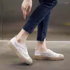 Chaussures décontractées Lace sexy blanc pour femmes baskets d'été Slip on Lazy 2024 Femme Hallow respirant