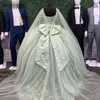 Quinceanera Dresses 2024 Light Grey Spaghetti Straps 3D Floral Lace Applique Bow Sweep Train Sweet 16 생일 파티 파티 볼 공식 이브닝 밴드