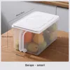 Caja de botellas de almacenamiento Mango transparente Diseño de cubierta anti-Slip Refrigerador de refrescante de plástico con tapa al por mayor