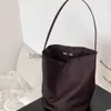 The Row Tr Bags Park Designer Tote Bag Bag para mujer Rose Kendall Hailey Bolsos de cuero genuinos Bolsos de balde Slouchy Banana Half Moon Bols