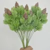 Fleurs décoratives Poule en plastique artificiel 7 Branches Consiels de noix Faux plantes Tree pour la décoration de fête de mariage Faux Grass Decor Home Decor