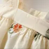 Платья для маленькой девочки летнее платье с летающими рукавами маленькое цветочное вышивное платье с твердым хлопковым платьем (03 года)