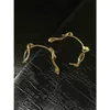 enfashion non-piercing Branches耳のカフのゴールドカラークリップ女性のためのイヤリングのペンディエンテス不規則なファッションジュエリーe221375 240430