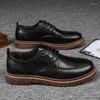 Chaussures décontractées Brand à la mode pour hommes Low top usur-usur-résistant Office Office en cuir authentique