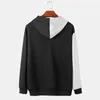 Moletom de moletons masculinos charmkpr 2023 moda japonesa moda masculina sakura suéter impresso casual de dois tons de tonacho de punho de punho de punho de arrancada S-2xl q240506