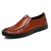 Casual schoenen 2024 MANNEN LEDER ZOMER Ademend holes Luxe merk Flat voor Drop RTGG67