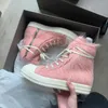 Scarpe casual cinghie alte top sport women 2024 rotonde pelliccia rosa stivali corti design con cerniera sneaker