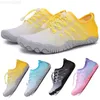 Pantofole scarpe a piedi nudi scarpe d'acqua traspirabili sneaker sneakers traspiranti per bambini non slittatori non slittanti morbide comode calzature leggere 240506 240506