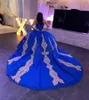 Blå quinceanera klänningar 2024 Sparkly bollklänning guldapplikationer vestidos de xv 15 anos lyx av axlar lyser sexton festklänning födelsedag söt 16 maskerad