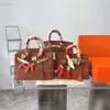 Женские сумочки кошельки роскоши на кожаной кожаной сумке для плеча с шарфом 25 см 30 см 35 см 233