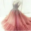 Дизайн Crystal Bling Вечерние пухлые платья Prom Pink Plants v Nece ruched tulled Made Pageant Формальное платье для вечеринок