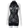 Urban Sexy Dresses Anjamanor Black Fish Net Mesh S genom BodyCon Dress Sexiga klubbkläder för kvinnor sommar 2023 Sleless Mini Dresses D85-AD10 T240507