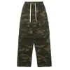 Jeans pour hommes jeans denim American High Strt Strt Trawstring Camouflage Sauthomobes pour hommes pantalons décontractés multi-poches en vrac Y240507