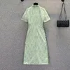 Robes de fête Robe d'été pour femmes style chinois Graceful Green Cheongsam 2024 Lady Elegant Button Clothing de mode à manches courtes