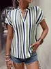 Chemises de chemisiers féminines Europe et les États-Unis Womens Summer Summer Colorded Casual Shirt V-Neck Short SLE D240507