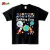 Familienübereinstimmende Outfits Outer Space Family Matching Kleidung Outfits Kinder T -Shirt Astronaut Geburtstagshemd Custom Space Party Jungen Kleidung Outfit Sommer D240507