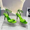 Lüks Tasarımcı Sandalet Kadın Saten Yüksek topuklu açık ayak ayak bileği kayış kare vernik topuklu 8cm ipek koyun derisi en kaliteli yaz partisi akşam ayakkabıları
