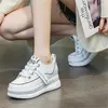 Casual Shoes 8cm echte Lederplattform Wedge Chunky Sneakers Flats vulkanisiert versteckte Fersen -Knöchelstiefel Comfy Skate Board 34 39