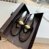 Дизайнерские туфли Мэри Джейн Балетная туфли круглый загрязнение страза с украшением пряжки для роскошного бренда