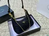 Projektanci torby luksusowe torebki torebki torebki crossbody hobo torebki sprzedaż damskiej lady ramię w portfelu