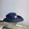 Luksusowy projektant mody Bucket Hat Mu szerokie brzegi płótno para letnia casquette wakacje w podróż przeciwsłonecznych list haft haft denim kubek kubek