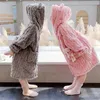Pyjamas Nouveau hiver mignon ours fille douche gel 2021 flannel anniversaire robe sweat à sweat à poitrine chaude poitrine pyjamas cardigan boysl2405