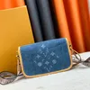 Дизайнерская сумка Crossbody Canvas Totes Женская джинсовая джинсовая мини -сумка с высокой качеством роскоши на плечевой сумке мужчина модная переворот поперечного телека