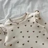 Pajamas New Spring Autumn Baby Girl Beige Love Heart Print Pullover Top+Elastic Waist Pants Newborn Home Wear Nightgown H240507