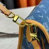 Дизайнерская сумка Crossbody Canvas Totes Женская джинсовая джинсовая мини -сумка с высокой качеством роскоши на плечевой сумке мужчина модная переворот поперечного телека