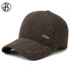 Caps de bola FS 2023 Capas de beisebol de inverno para homens Mulheres marrom cinza de alta qualidade tampa de flapa de ouvido ao ar livre hapsa de pai e vento casquette y240507