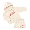 Barn designer kläder barn kläder set pojkar våren huvtröjor flickor hoodie korta byxor set barn kläder baby tracksuit spädbarn casual outfit cxd240575