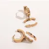 Nieuw luxemerk Women's Designer Earring Letters Stud 18K Gold-vergulde vrouwen Earring Wedding Party Jewellry Accessoires Groothandel 1043