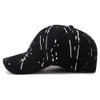 Ball Caps fs Red White Graffiti Femmes Baseball Cap de baseball Coton Cotton Trucker pour hommes Caps Hip Hop Streetwear Gorras Hombre Winter Y240507