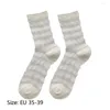 Frauen Socken mit mittlerer Röhre Seide Anti-Friktion Fuß Schweiß absorbieren transparentes Glas Ultra dünner Frühling und Sommer