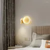 Lampa ścienna Nordic Wszystkie miedziane sypialni łóżko Minimalistyczny lekki luksusowy pierścień salonu dekoracyjny pierścień
