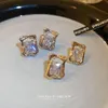Designerörhängen för kvinnors juvelery uxury örhängen designer smycken smycken diamantkedja klöver skruv luxe crystal kvinnligt par vi 2600