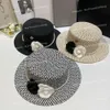 Modeontwerper Straw hat Designer Men Women Emmer hoed vissershoeden zonbescherming zomer reizen strand Sunhat Lady Trend Letter Large Eaves Caps