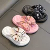 Slipper sommar mysig mjuk flip flops antiskid baby småbarn prinsessa glider flickor tofflor för barn barn sandaler med bow strandskor