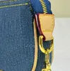 Denim cowboy pochette axelväska mode bokstäver dragkedja stängning midjepåse små handväskor handväska designer kedja axelväskor blå ipod fodral