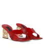 Marque de luxe d'été Keira Sandals Chaussures Femmes Mules Beach Lady Slip on Slipper High Heels Elegant Footwear Daily Wear Walking EU35-43