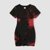 Familjsmatchande kläder Familj Matchande 100% bomull Kortärmad tie Dye Twist Knot Bodycon Dresses and T-shirts Set lämpliga för sommarsäsongen D240507