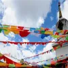Acessórios Dez em uma Escrituras Bandeiras Tibete colorido Bandeira budista do vento Tibetano Lung Ta Banner de seda 20 peças/lote Total de 6,8 metros