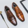 Brogue Formale Business in pelle Mens Oxford Dress Fashion Office Scarpe da sposa Plus Times 38-46 Brown