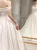 2024 Elegante Super Ombro de ombro, qualidade de miçanga com contas artesanais todo vestido com luxo de renda e vestido de noiva com mangas lindo vestido